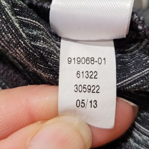 Athleta Tank Womens Size S Black/Charcoal Double Layer Tank Active Gym‎ Yoga - Picture 7 of 12